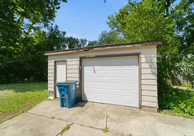 24th image of 322 Oriole Ave, Crown Point, IN 46307 | MLS# 843654