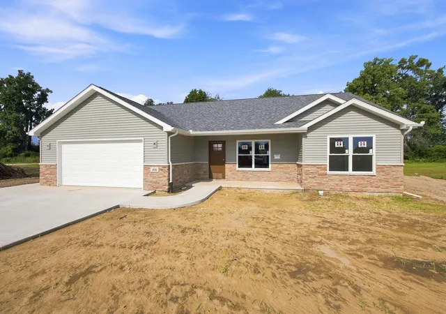 1st image of 406 Kapok St Sw, De Motte, IN 46310 | MLS# 843627