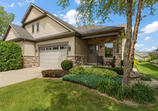 2nd image of 9390 W 107th Pl, Saint John, IN 46373 | MLS# 843672
