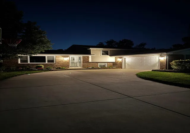 34th image of 954 Chippewa Dr, Crown Point, IN 46307 | MLS# 843687