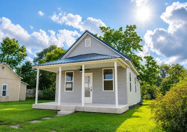 1st image of 21 N Shield St, Knox, IN 46534 | MLS# 843640
