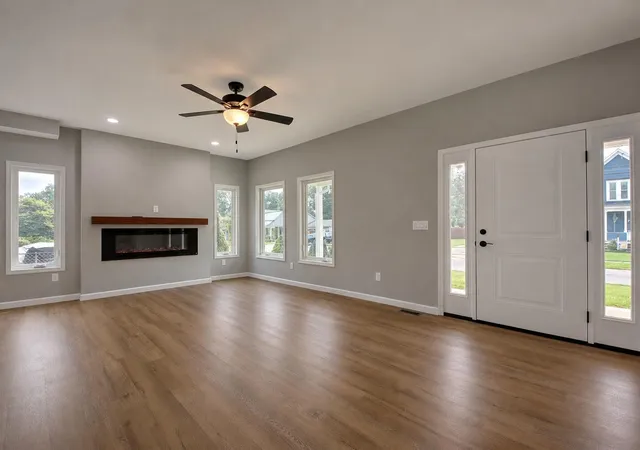 3rd image of 1419 2Nd St, La Porte, IN 46350 | MLS# 843722