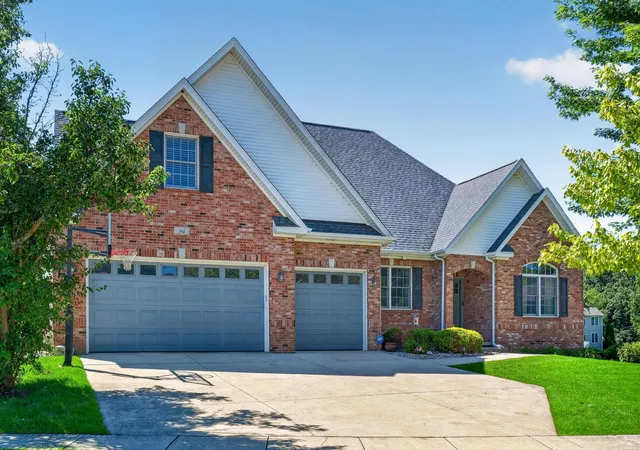 1st image of 94 Scotscraig Dr, Valparaiso, IN 46385 | MLS# 843663