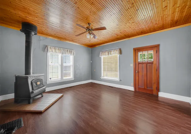 5th image of 8826 N 650 E, New Carlisle, IN 46552 | MLS# 843671