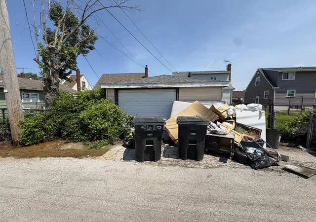 Photo 31 of Sale Pending at 5622 Wegg Ave, East Chicago, IN 46312 | MLS# 843688 | Listing updated on 2026-09-03