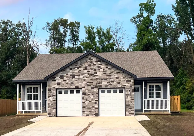 3rd image of 172 W Myers St, Wheatfield, IN 46392 | MLS# 843707