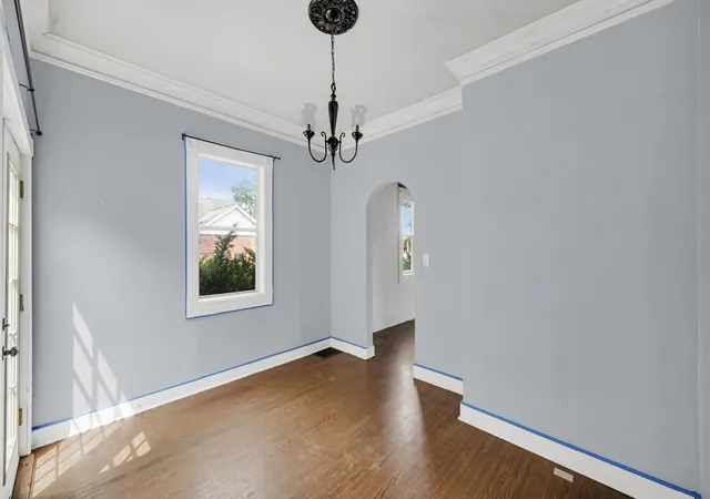 Photo 4 of Single family home for sale at 709 E Clark St, Crown Point, IN 46307 | MLS# 843948 | Listing updated on 2026-09-02