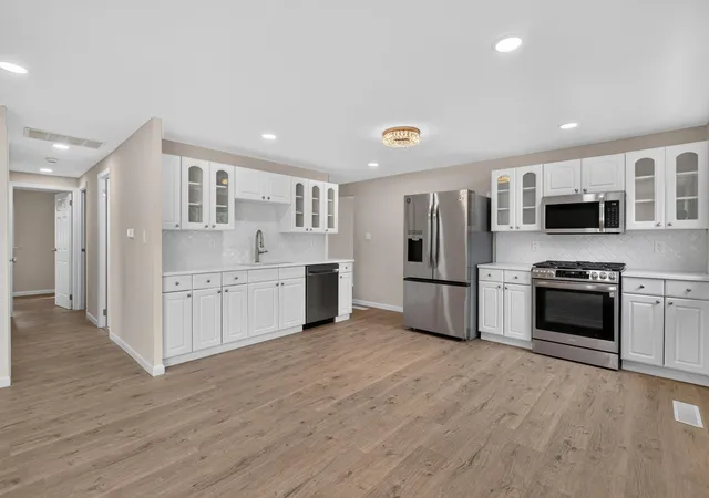 2nd image of 3425 Wabash St, Michigan City, IN 46360 | MLS# 843724
