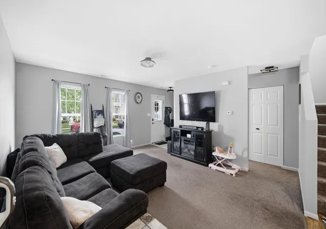 3rd image of 10328 Paramount Wy, Cedar Lake, IN 46303 | MLS# 843731