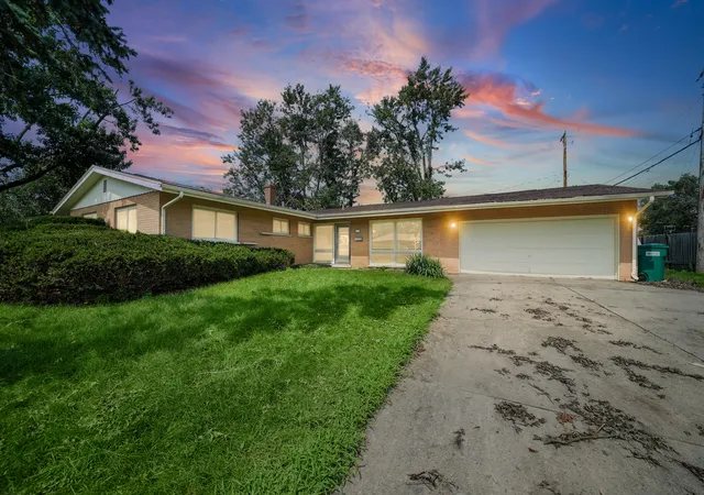 1st image of 51 Terrace Dr, Munster, IN 46321 | MLS# 843751