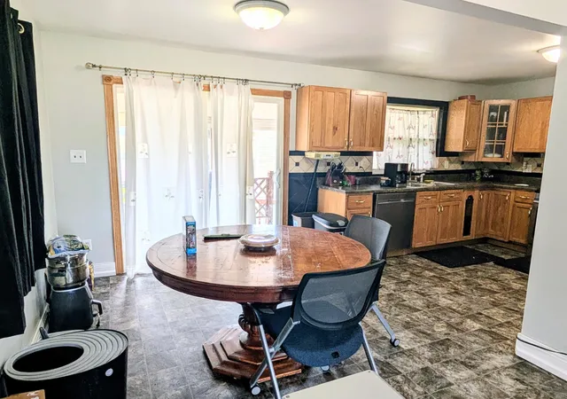 4th image of 875 W 72Nd Ct, Merrillville, IN 46410 | MLS# 843743
