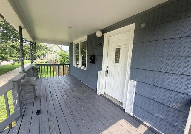 3rd image of 4749 Oak Ave, Hammond, IN 46327 | MLS# 843739