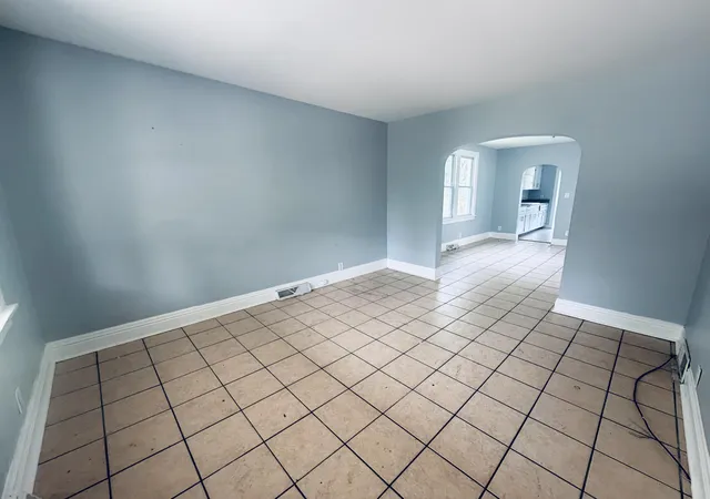 5th image of 4749 Oak Ave, Hammond, IN 46327 | MLS# 843739