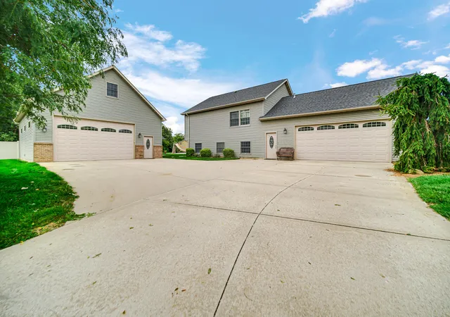 2nd image of 11723 N 557 E, De Motte, IN 46310 | MLS# 843867
