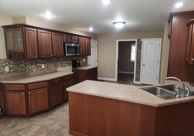 5th image of 325 Forsythia St Se, De Motte, IN 46310 | MLS# 843914