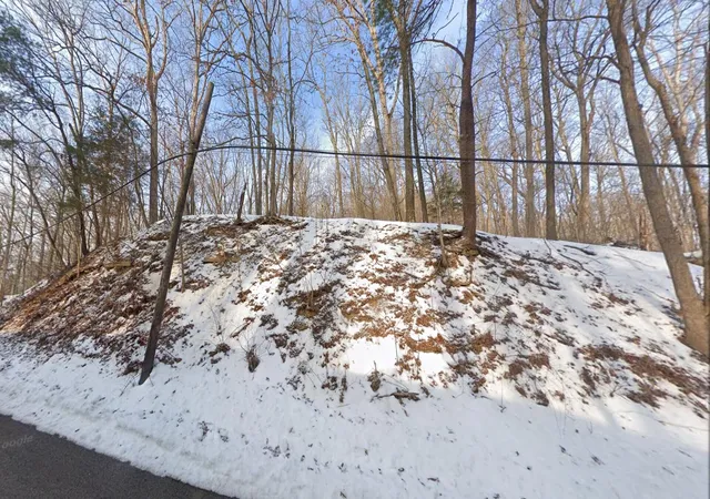 2nd image of 6309 Budd Rd, New Albany, IN 47150 | MLS# 843758