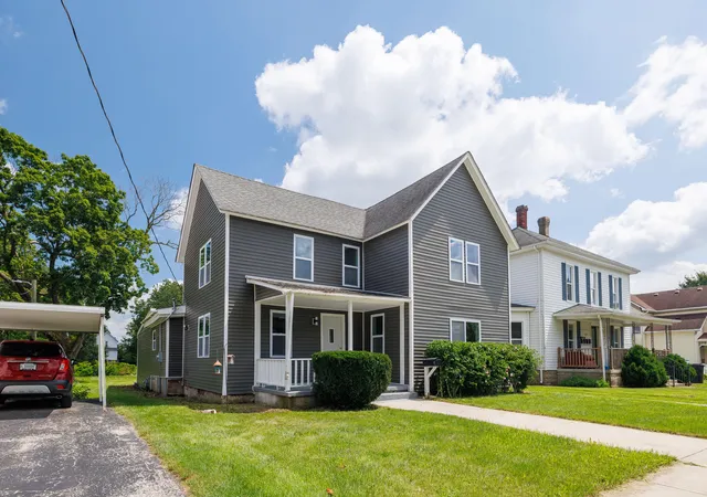 2nd image of 127 S Park Ave, Rensselaer, IN 47978 | MLS# 843776