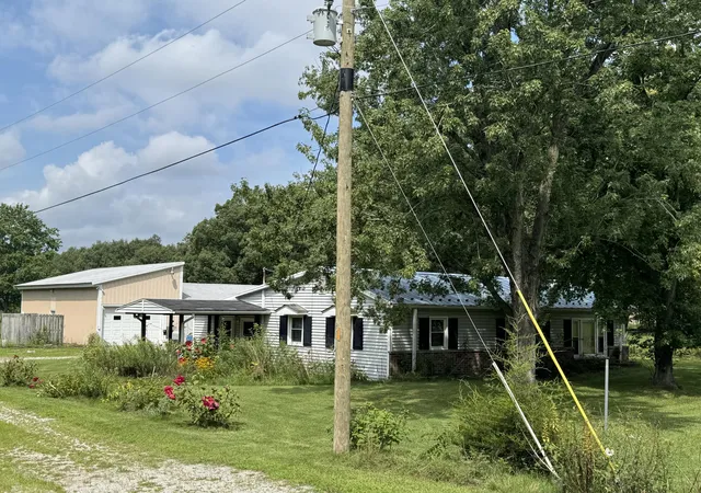 1st image of 9620 N 950 W, De Motte, IN 46310 | MLS# 844003