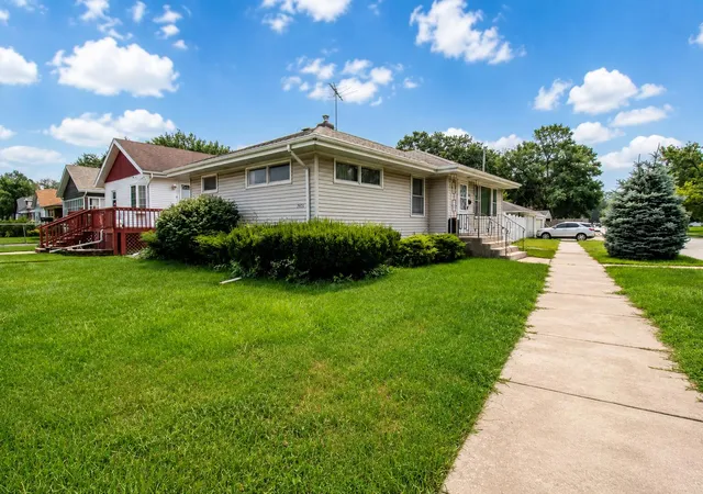 4th image of 3006 163Rd Pl, Hammond, IN 46323 | MLS# 843777