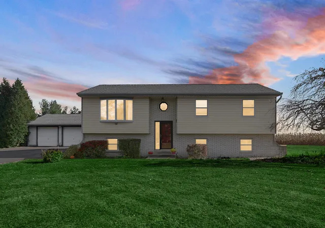 1st image of 151 S State Road 2, Valparaiso, IN 46385 | MLS# 843781