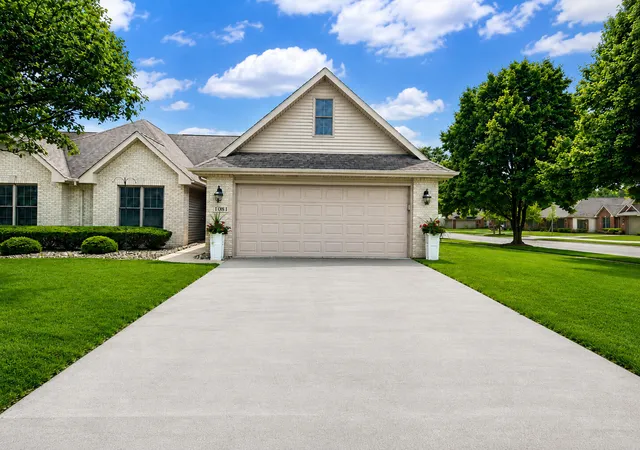 1st image of 1081 Wildwood Ln, Schererville, IN 46375 | MLS# 843786