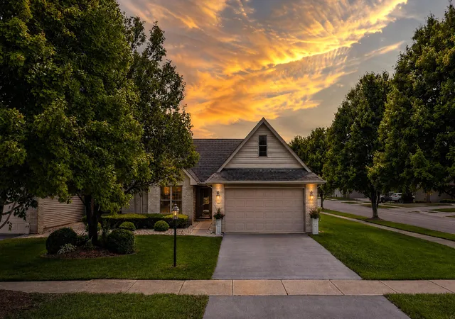 4th image of 1081 Wildwood Ln, Schererville, IN 46375 | MLS# 843786