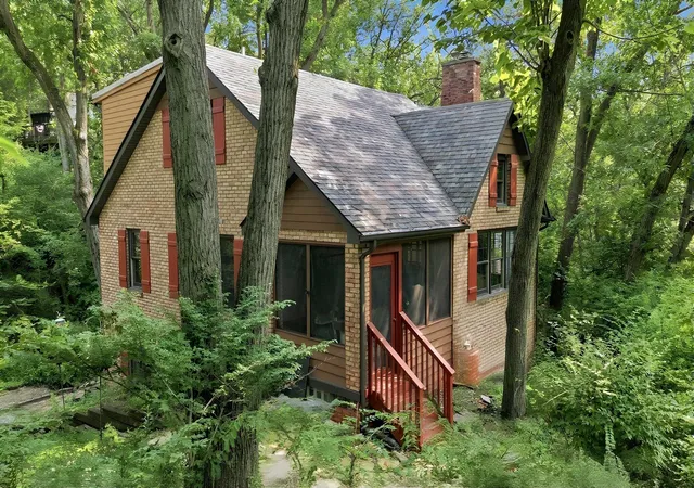 1st image of 15 Lupine Ln, Portage, IN 46368 | MLS# 843837
