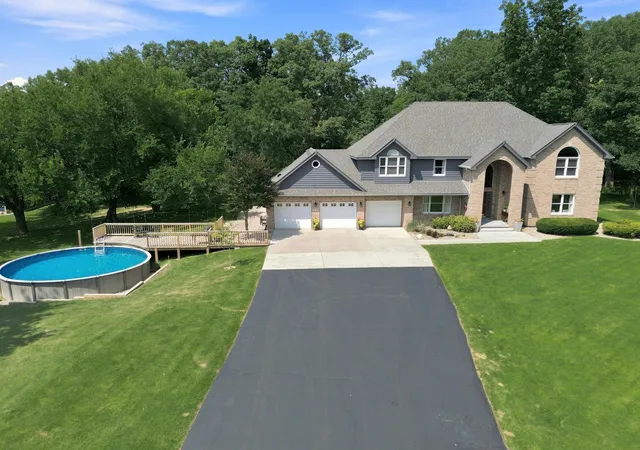 1st image of 623 W 250 S, Hebron, IN 46341 | MLS# 843804