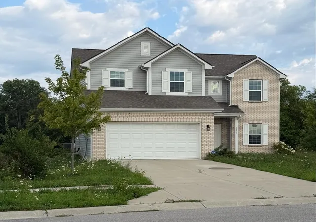 1st image of 1571 N Creekwater Pass, Greenfield, IN 46140 | MLS# 843793