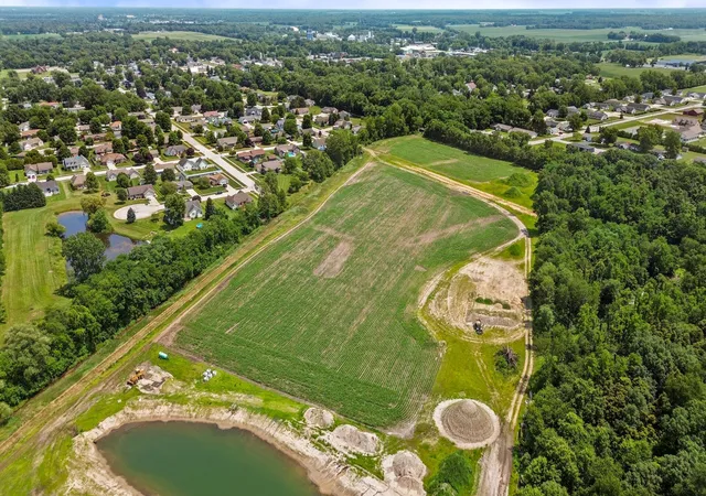 4th image of 300 Kapok St Sw, De Motte, IN 46310 | MLS# 843801