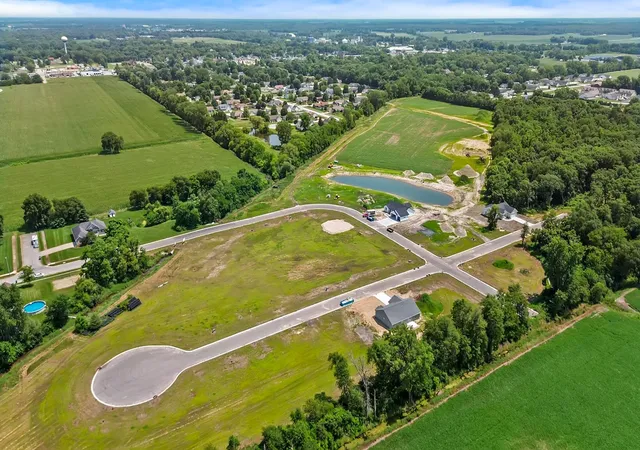 3rd image of 413 Kapok St Sw, De Motte, IN 46310 | MLS# 843802