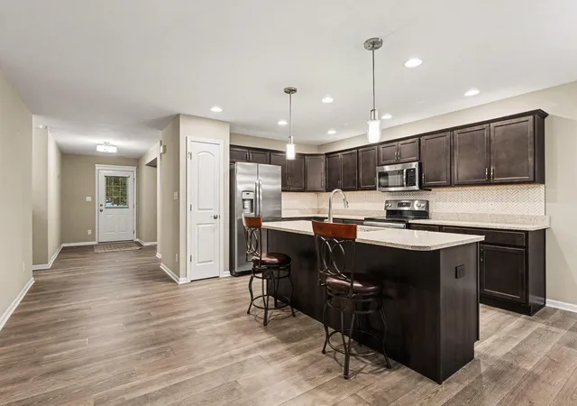 3rd image of 2950 Daintree Wy, Valparaiso, IN 46385 | MLS# 843814
