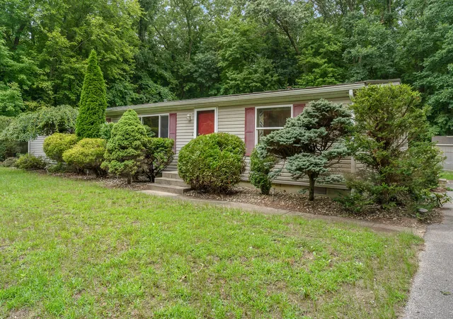 1st image of 6477 N 450 W, La Porte, IN 46350 | MLS# 843831