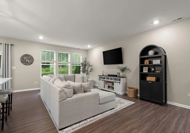5th image of 18591 Percy Ln, Lowell, IN 46356 | MLS# 843870