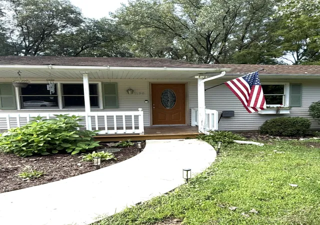 2nd image of 1170 Lincoln Ave, Lowell, IN 46356 | MLS# 844011