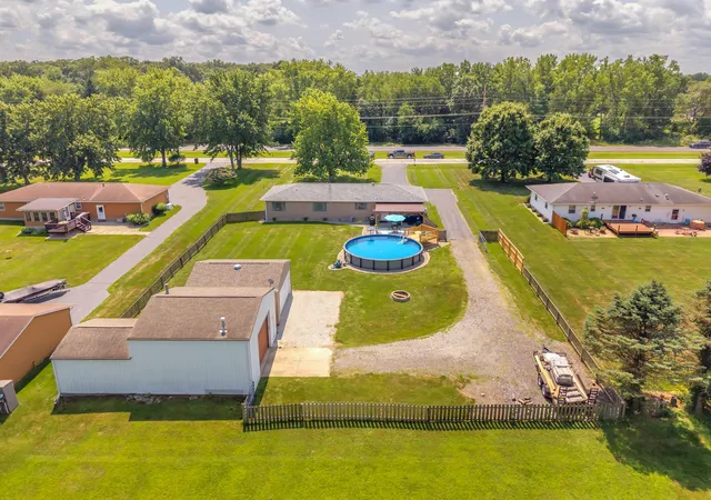Photo 3 of Sale Pending at 383 W State Rd 8, Hebron, IN 46341 | MLS# 843924 | Listing updated on 2026-08-21