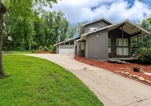 2nd image of 5159 N Barclay, La Porte, IN 46350 | MLS# 843885