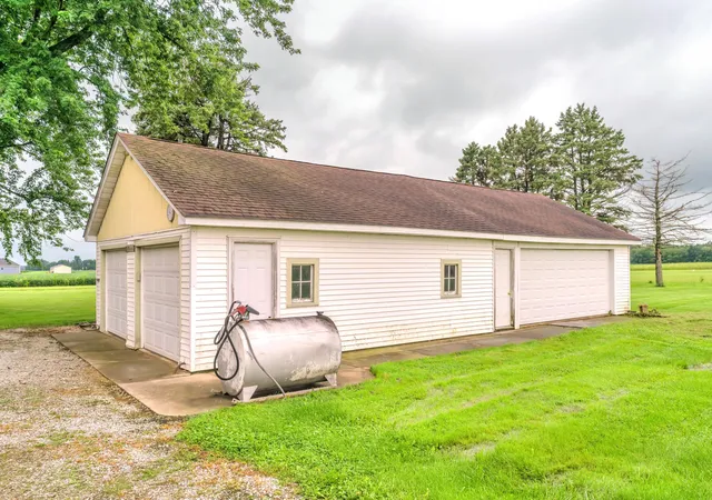 4th image of 502 S 250 W, Valparaiso, IN 46385 | MLS# 843889