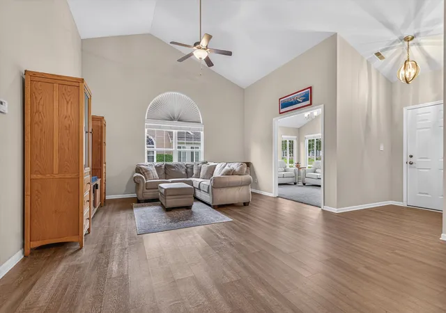 2nd image of 10993 Elkhart Pl, Crown Point, IN 46307 | MLS# 843902
