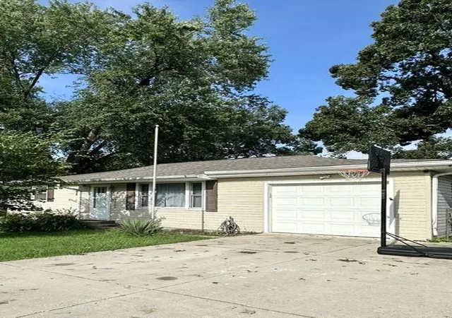 1st image of 2933 Parker St, Portage, IN 46368 | MLS# 843904