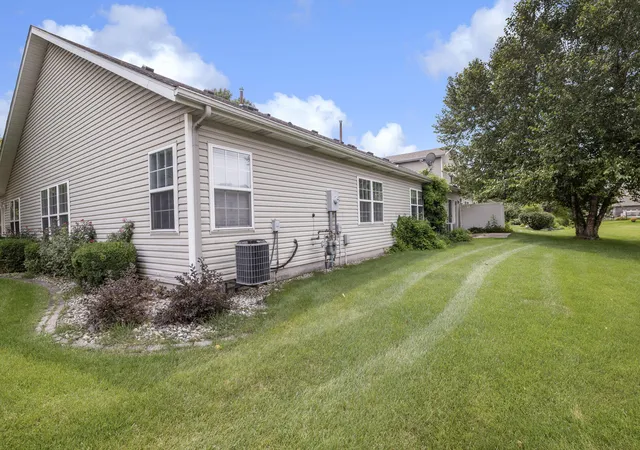 21st image of 2175 Ramblewood Dr, Highland, IN 46322 | MLS# 843906