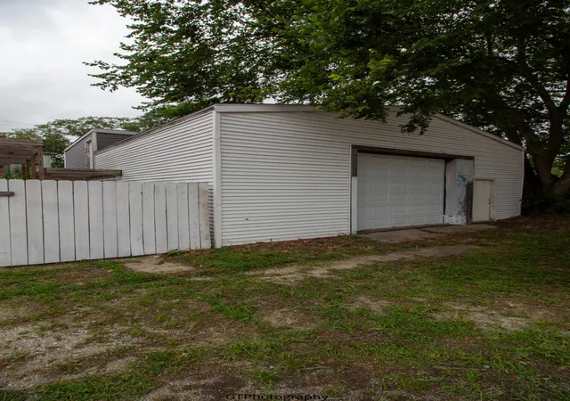 15th image of 1214 E Michigan Blvd, Michigan City, IN 46360 | MLS# 843903
