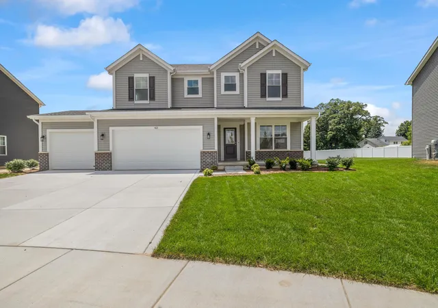 1st image of 463 E 130th Ave, Crown Point, IN 46307 | MLS# 843888