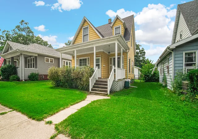 3rd image of 221 S Woodland Ave, Michigan City, IN 46360 | MLS# 843894
