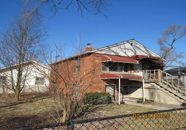 3rd image of 2468 Johnson St, Gary, IN 46407 | MLS# 843892