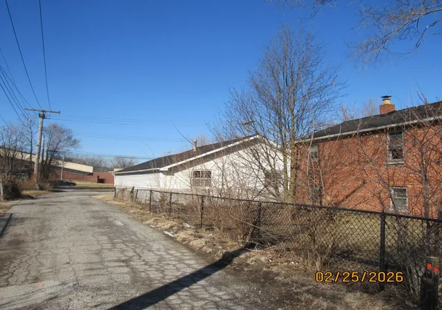 4th image of 2468 Johnson St, Gary, IN 46407 | MLS# 843892