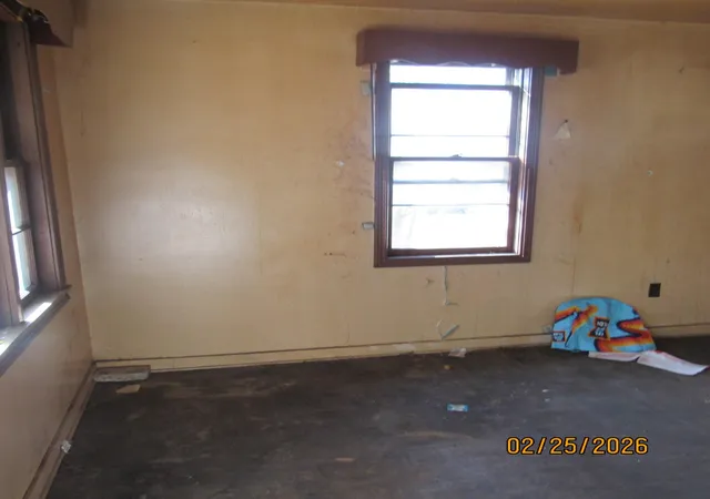 5th image of 2468 Johnson St, Gary, IN 46407 | MLS# 843892
