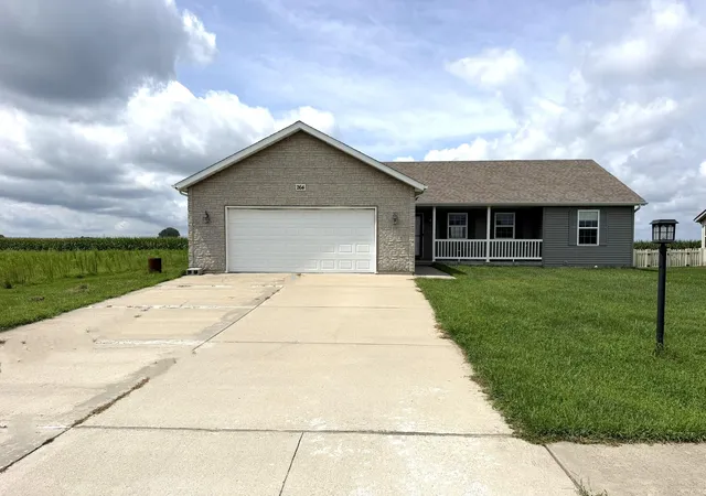 2nd image of 264 S Meadow Ln, Wheatfield, IN 46392 | MLS# 843927