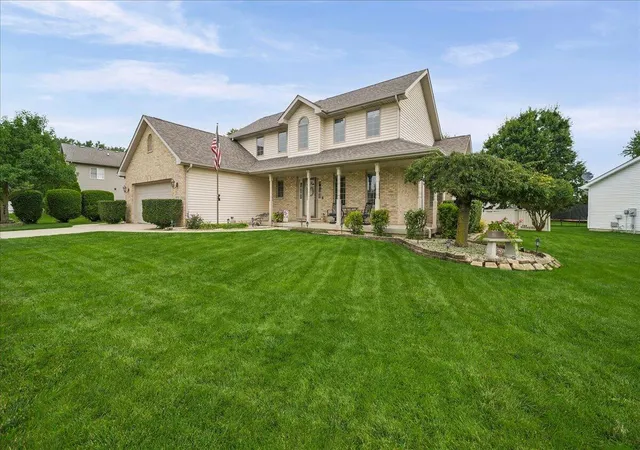 2nd image of 2252 Lennox Ln, Valparaiso, IN 46385 | MLS# 843918