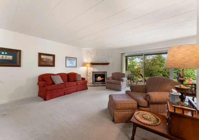4th image of 2511 E Lakeshore Dr #A2, Crown Point, IN 46307 | MLS# 843923